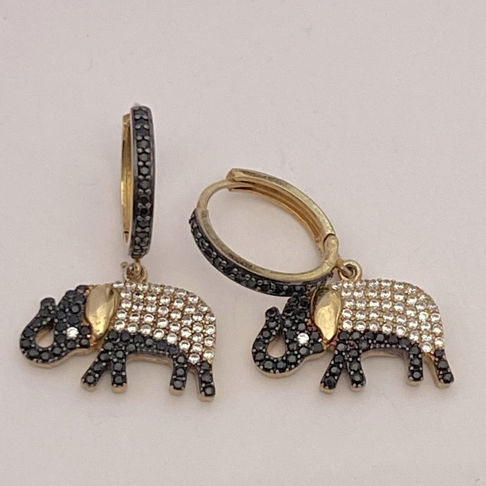 925 Sterling silver elephant hoops earrings cz 18k yellow gold plated - Picture 1 of 6